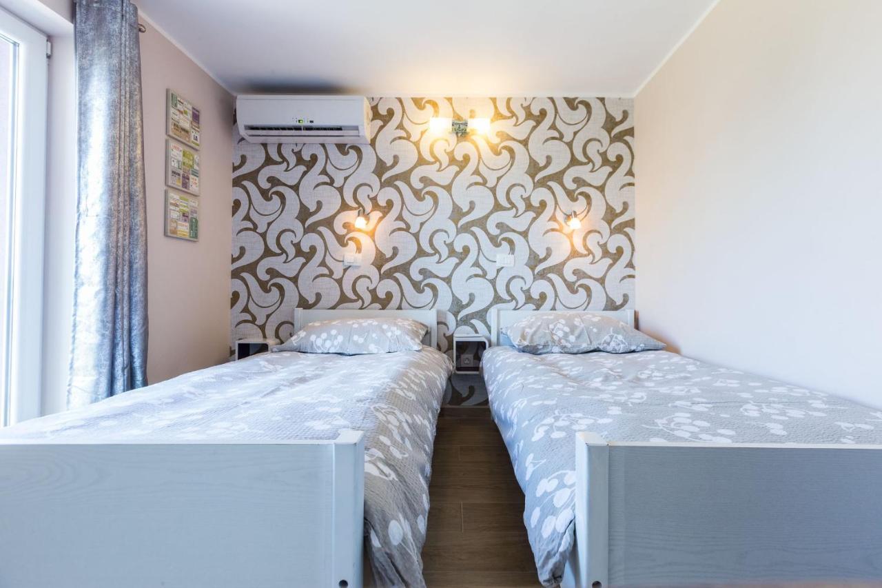 Apartments Jere Zadar Bagian luar foto